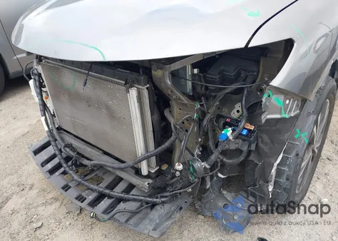 2018 Nissan Rogue S/Sl/Sv z USA, uszkodzony, nr VIN 5N1AT2MV5JC715753